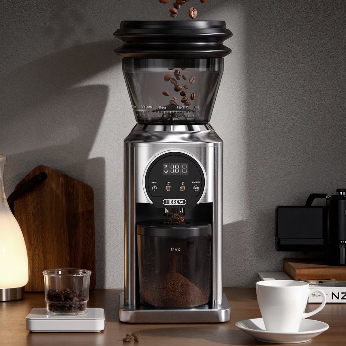 HiBREW G3 Plus: 31 مستوى للطحن الدقيق، تقنية بلازما مضادة للكهرباء الساكنة، مطحنة قهوة بشاشة لمس ذكية – مثالية للإسبريسو، الصب اليدوي والمزيد
